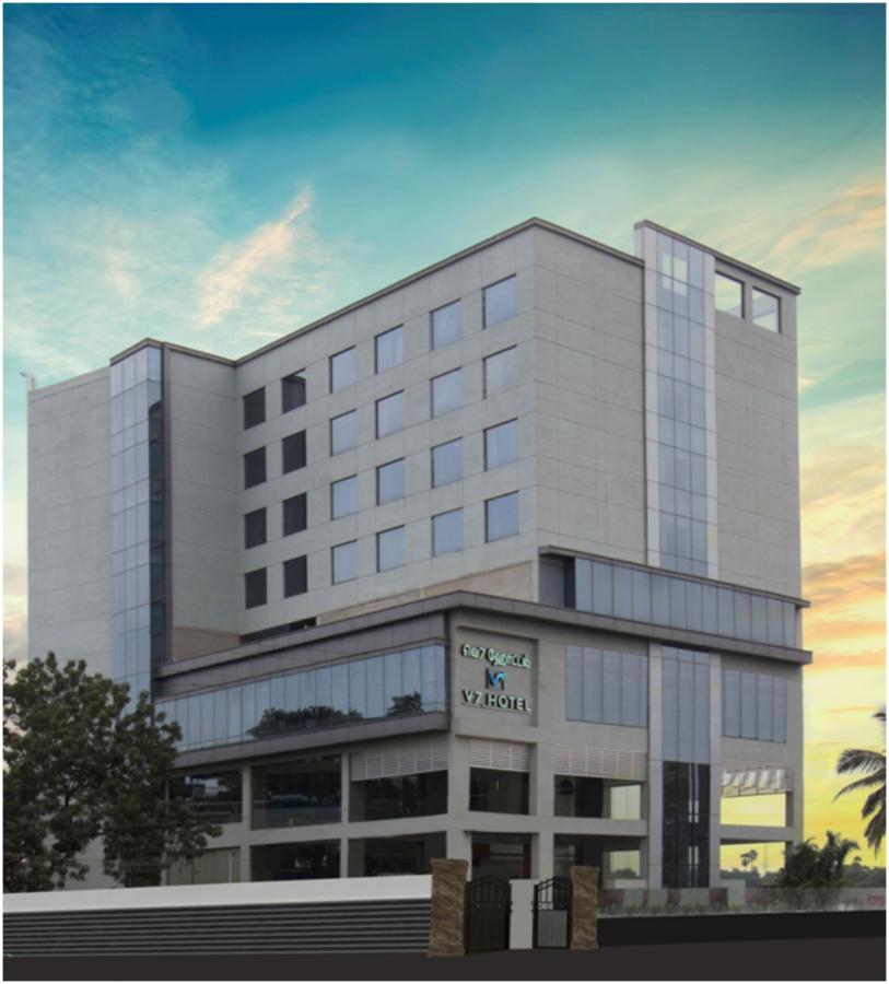 V 7 Hotel Madrás Exterior foto